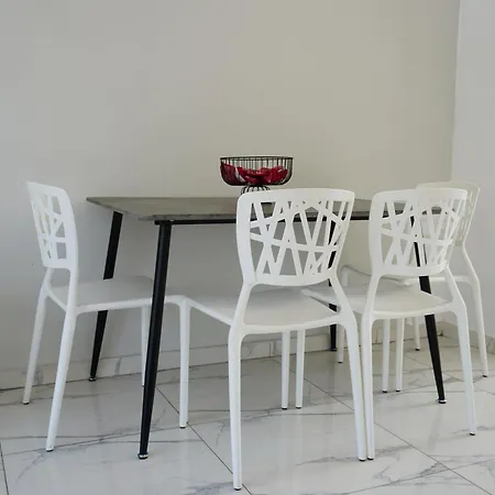 2bd Garden *