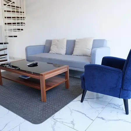 Дом отдыха 2bd Garden Пафос