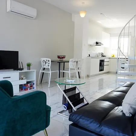 2bd Garden