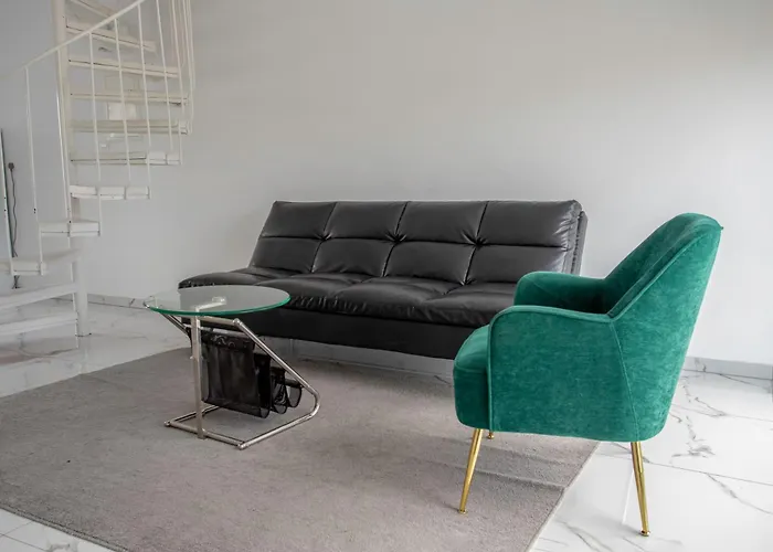 2bd Garden פאפוס