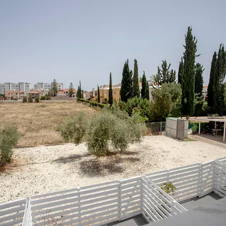 2bd Garden Σπίτι διακοπών